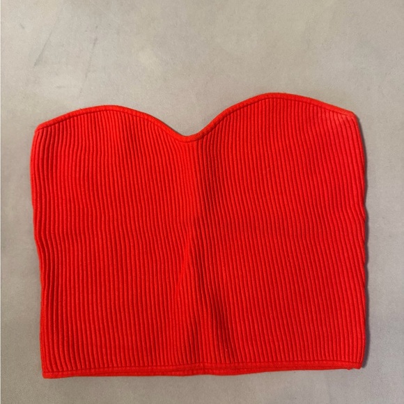H&M Red Strapless Ribbed Top - Picture 1 of 3